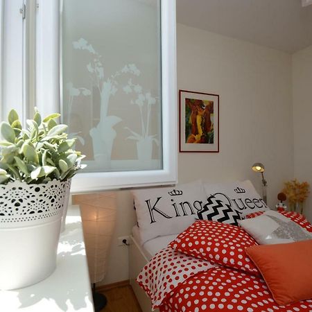 Apartment Vacation In Zadar - Mirna Buitenkant foto